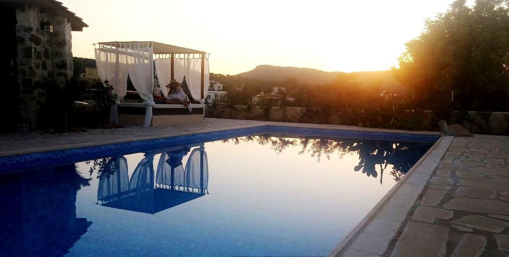 Simona Stone House Villa Polis Rum bild